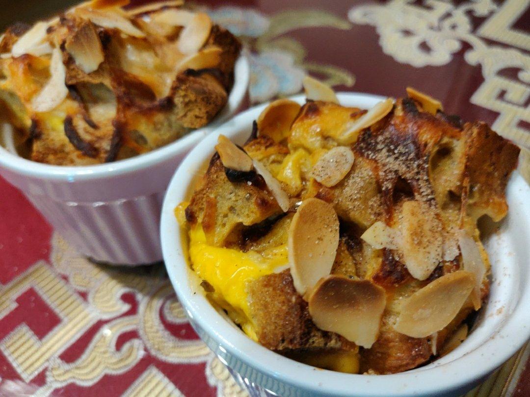 快手早餐面包布丁 | 消耗剩余吐司及淡奶油的好方法