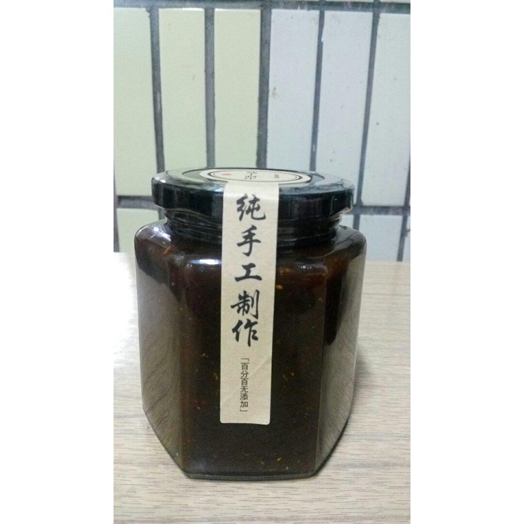 黑糖红枣枸杞姜母茶酱