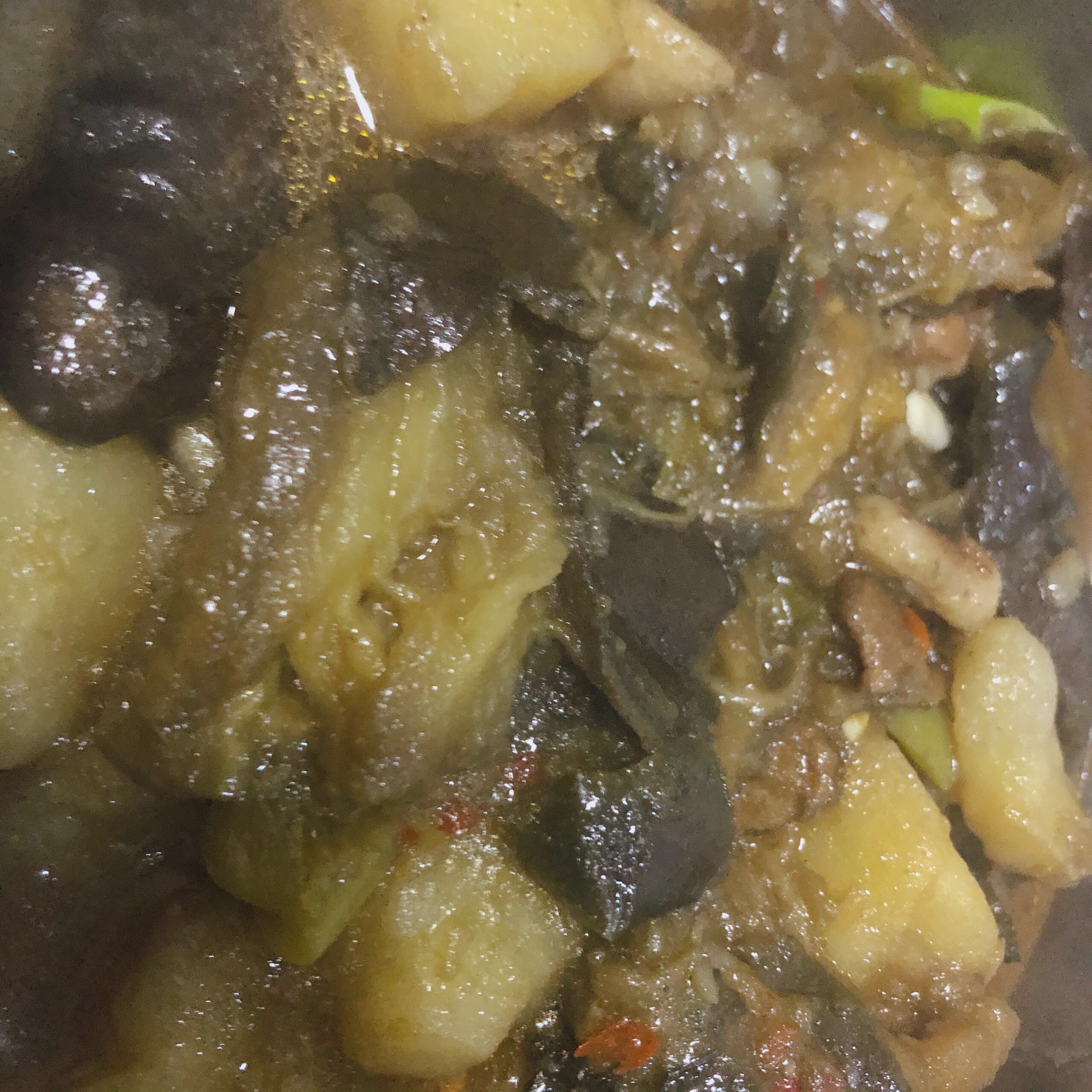 土豆炖茄子的做法