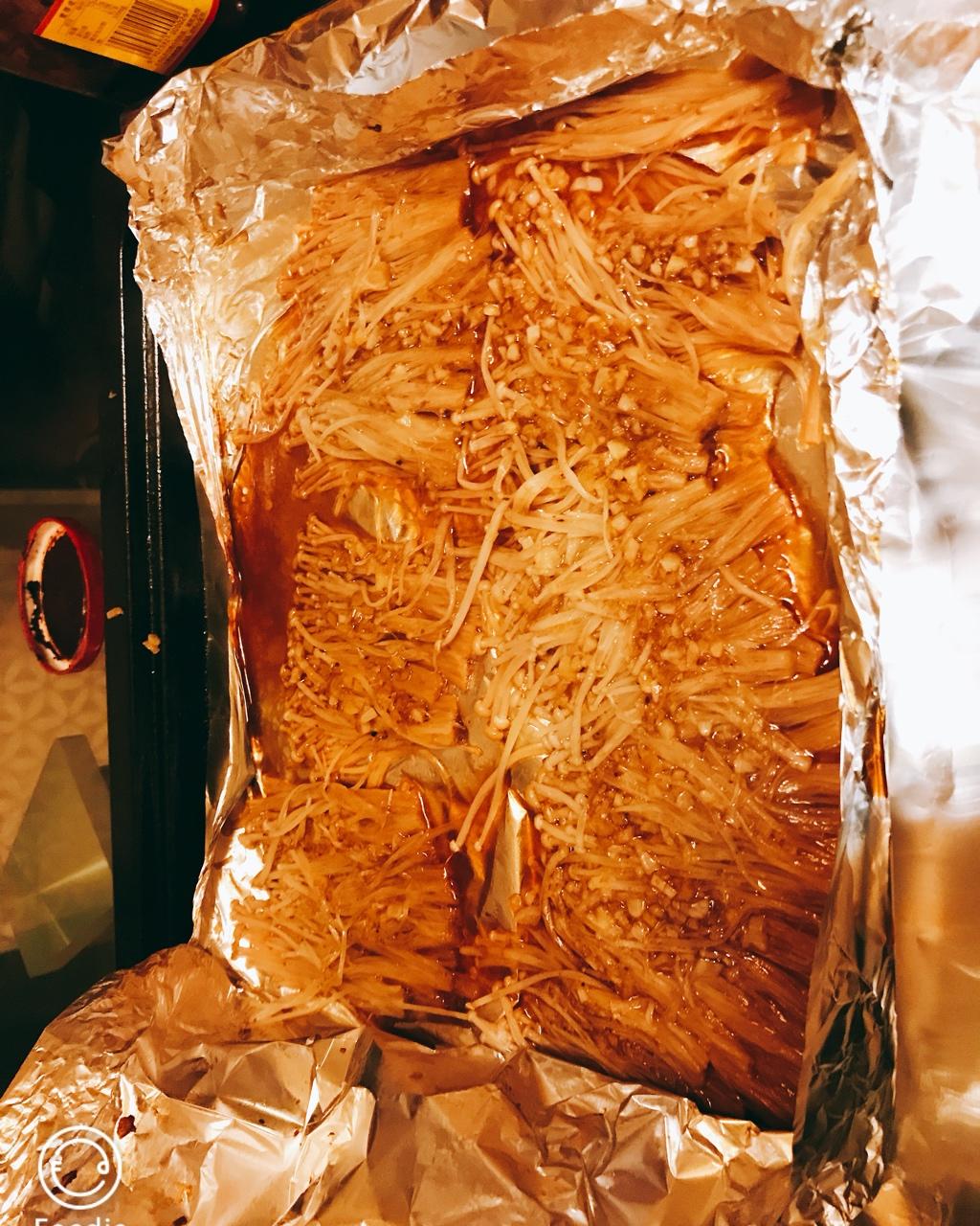 蒜蓉孜然烤金针菇