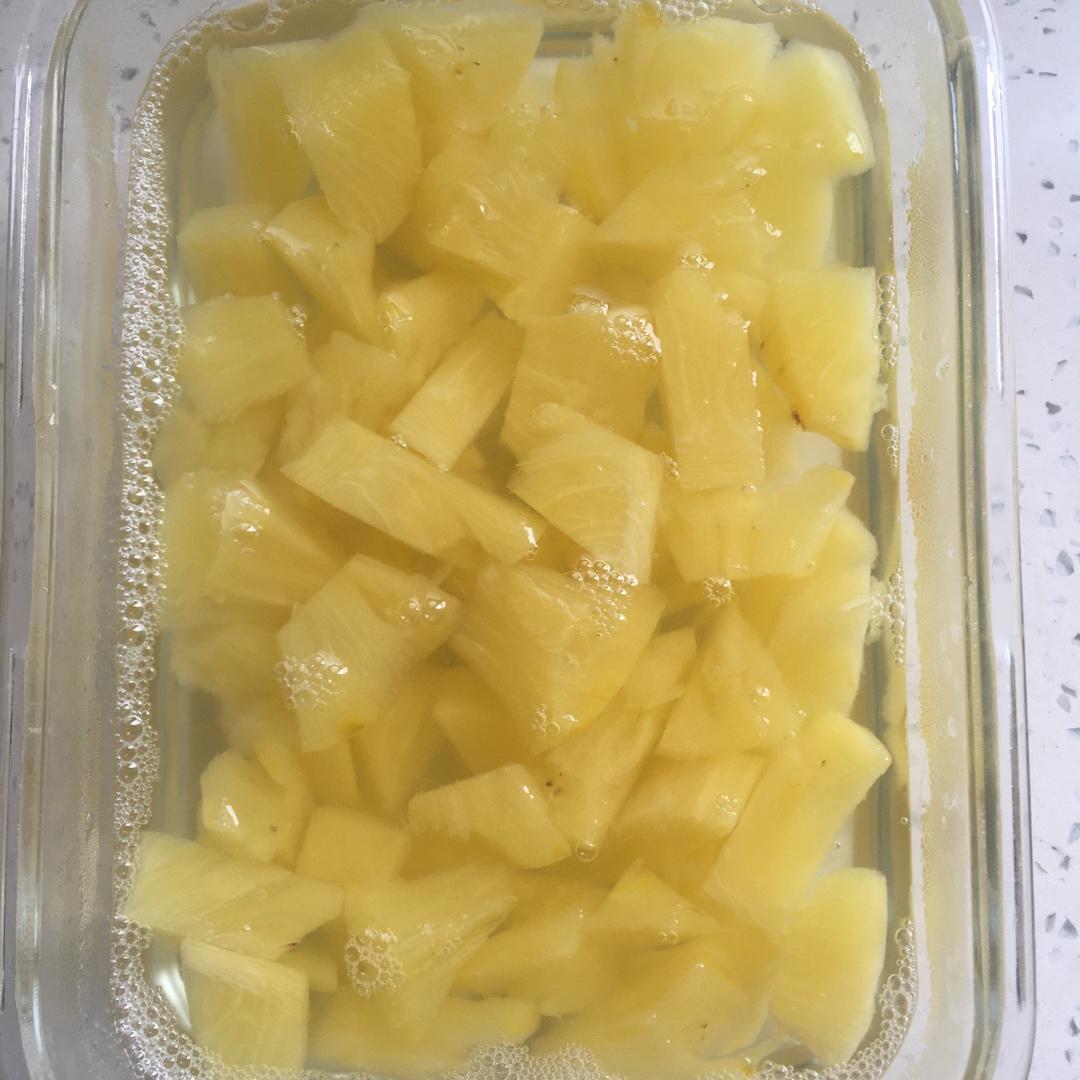 如何在吃菠萝的同时不让菠萝吃掉你——菠萝罐头