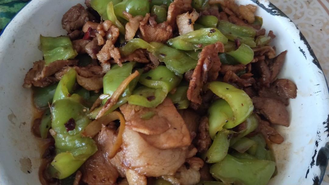 米饭杀手>o<辣椒炒肉片