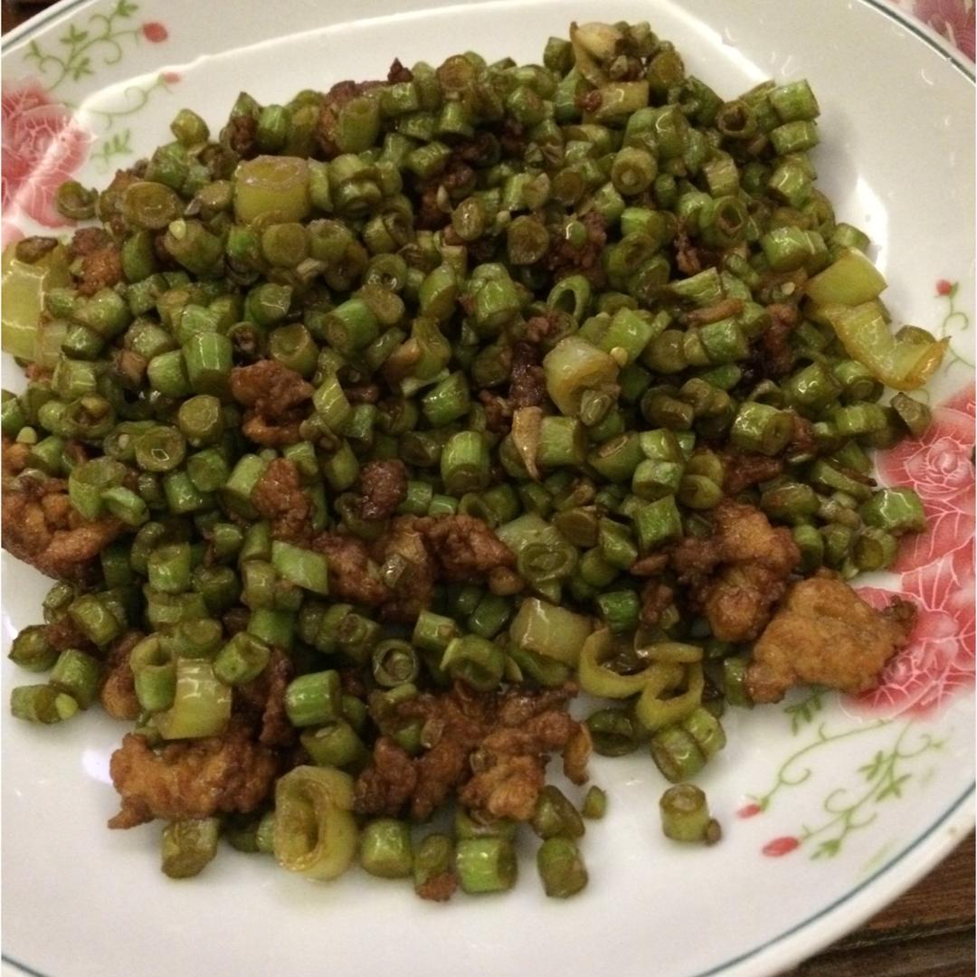 肉沫豆角下饭菜