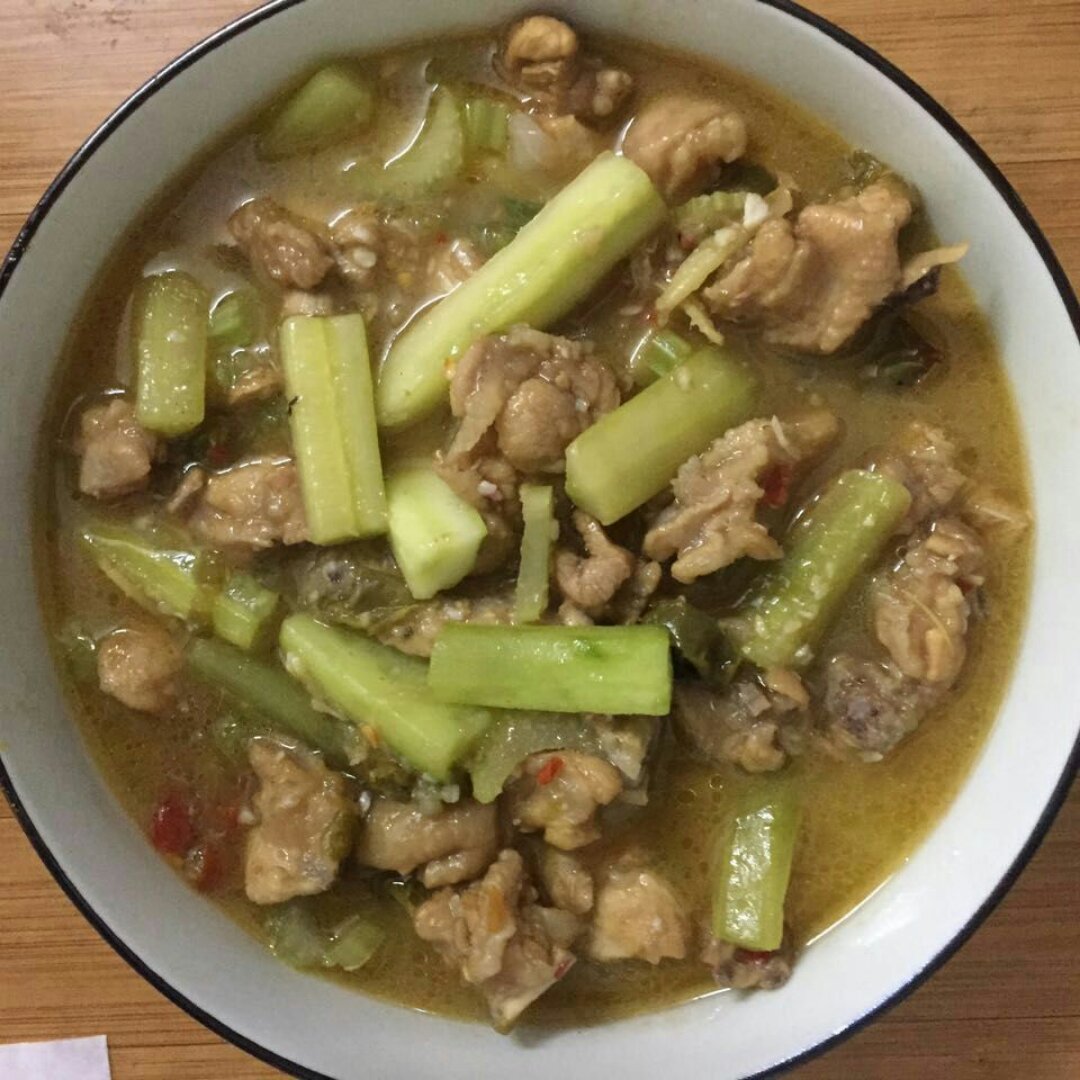 香辣鸡煲
