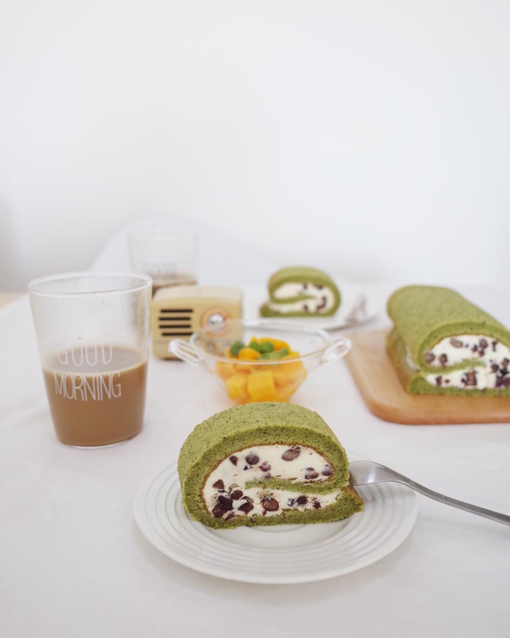 🍳 桃子香蕉吃早餐