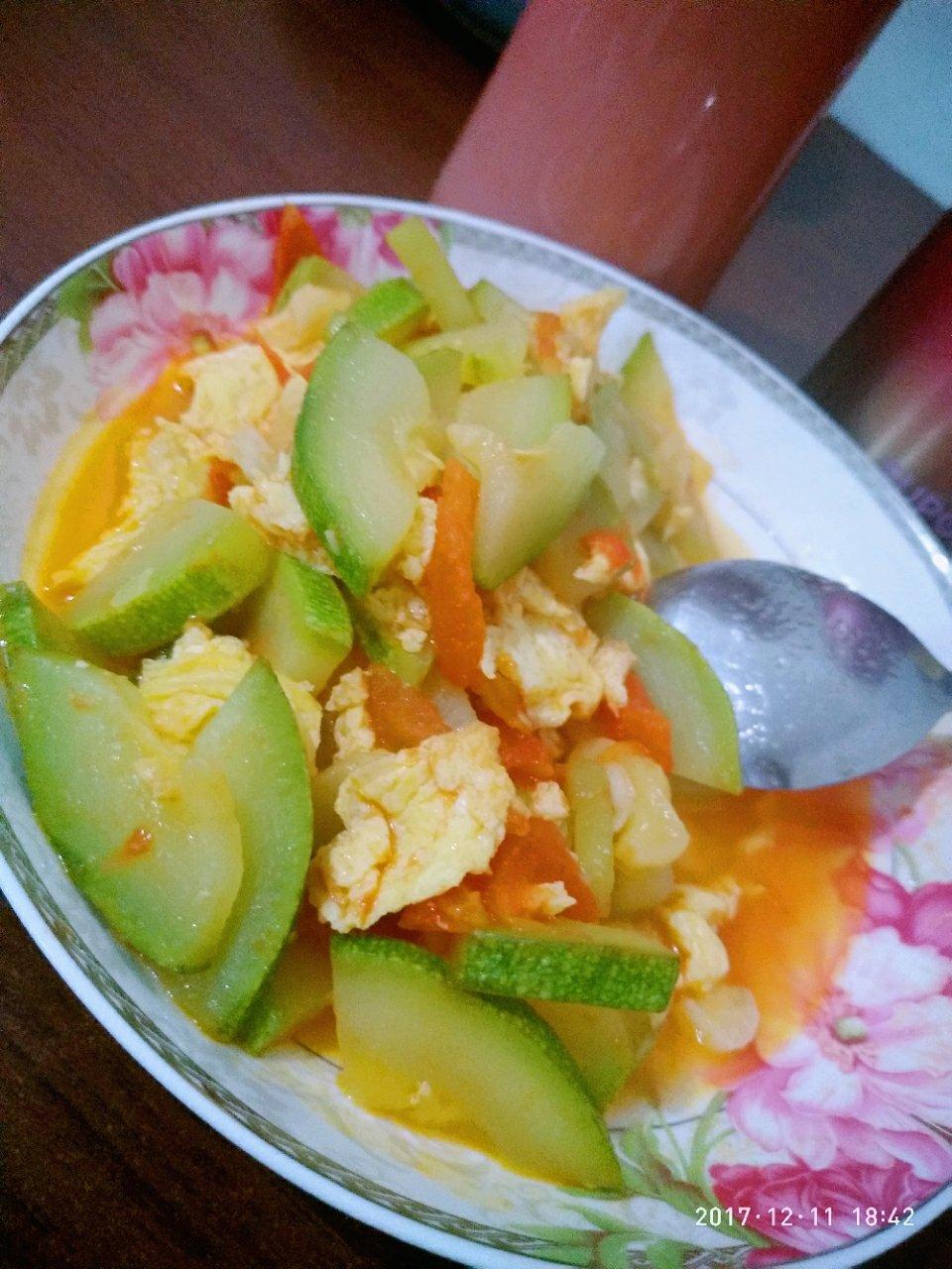 番茄西葫芦炒蛋