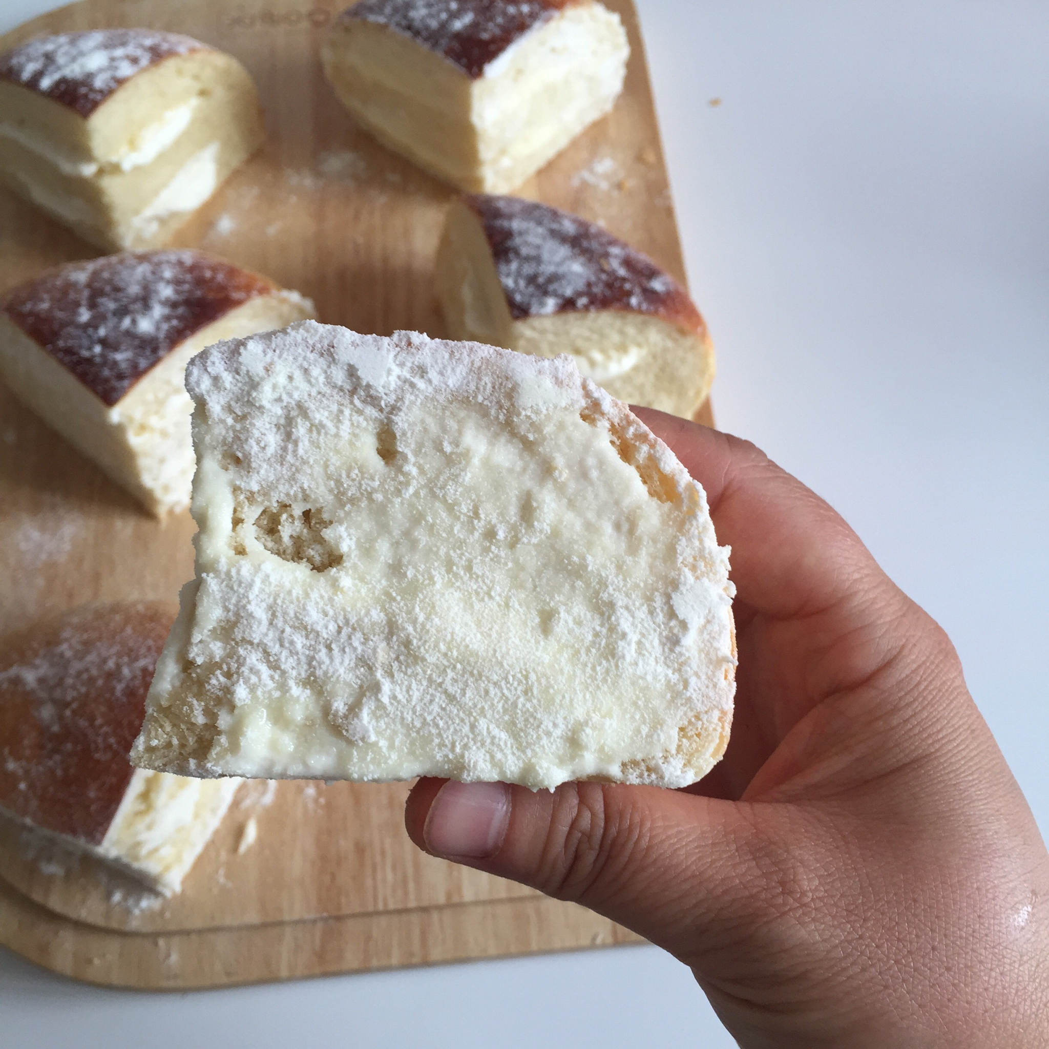 火遍朋友圈的～乳酪包