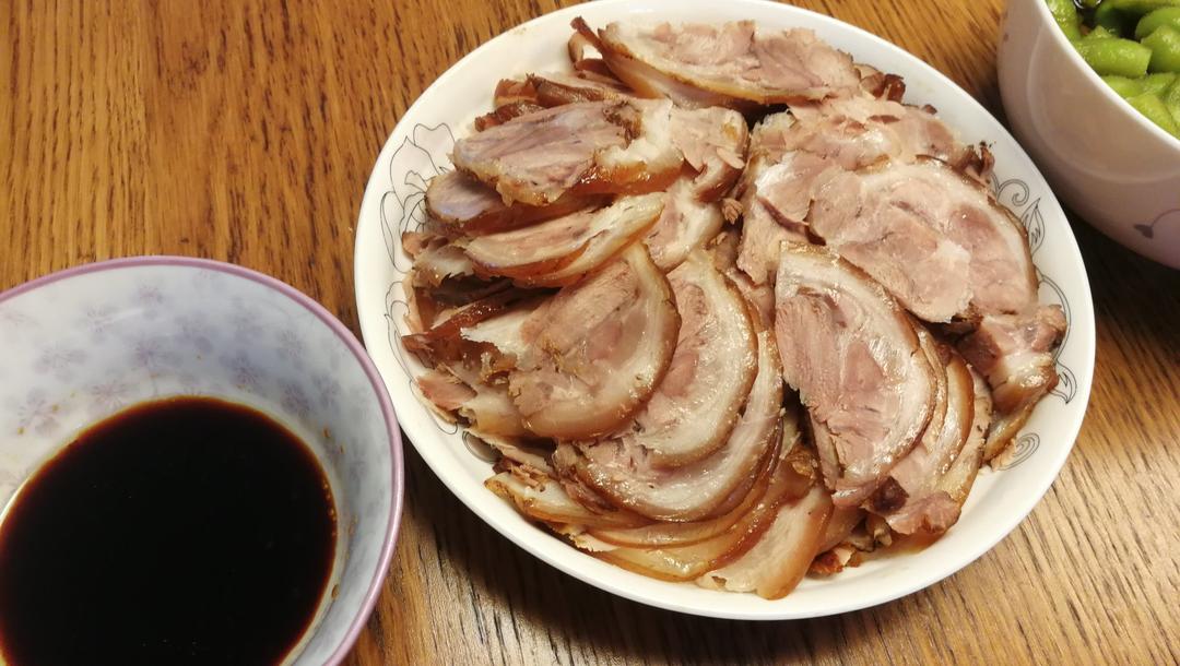 酱肘花（生肘子去骨步骤图） <302小厨房>