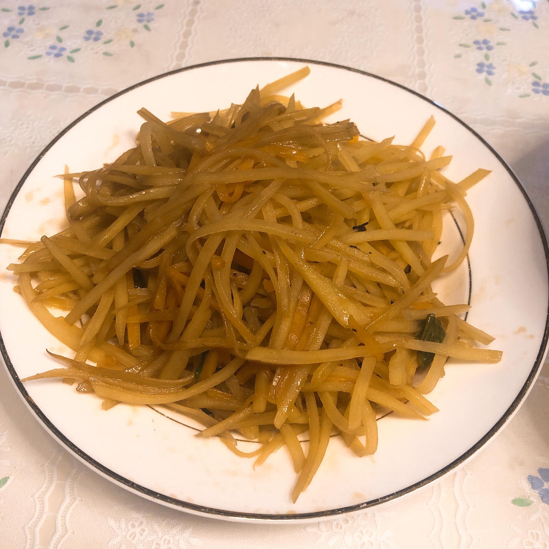 在家也能做出馆子味儿的醋溜/炝炒/酸辣土豆丝（就是那道看似简单，实则步步玄机的土豆丝）