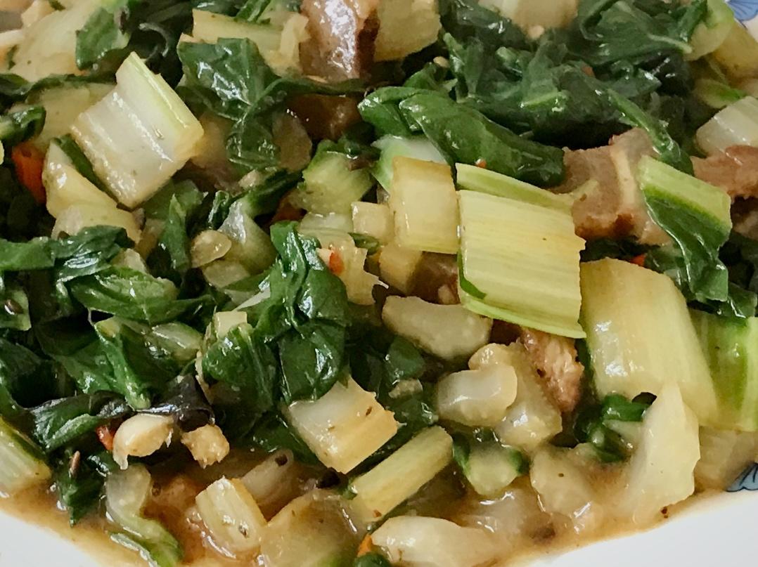 0人做过这道菜被注册的阿海莙荙菜,客家人叫猪婆菜,这种菜耐贫瘠产量