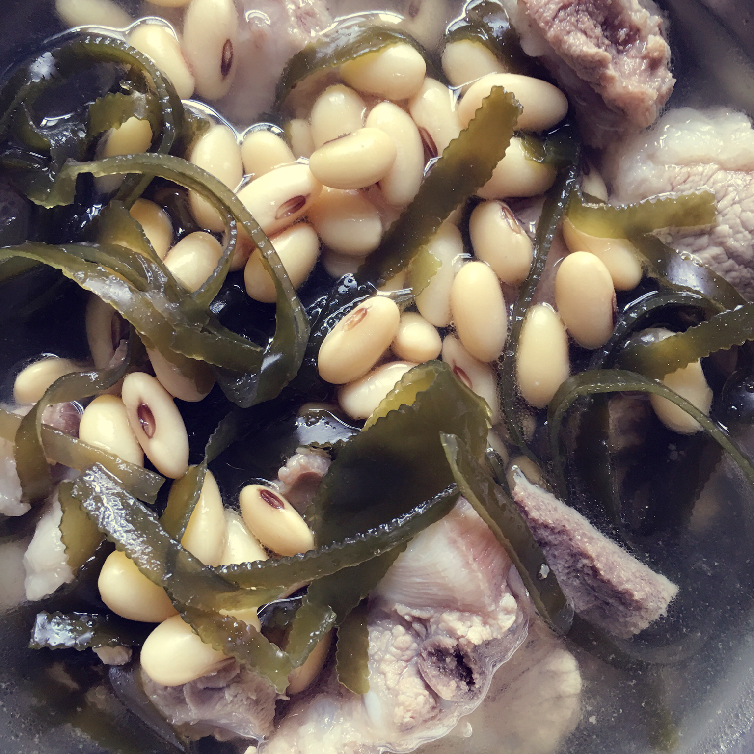 手机用户7978啾啾做的黄豆海带炖排骨