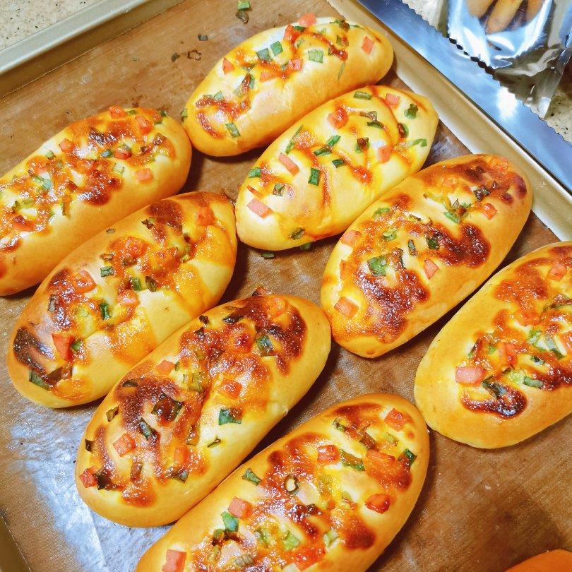 香葱火腿肉松面包