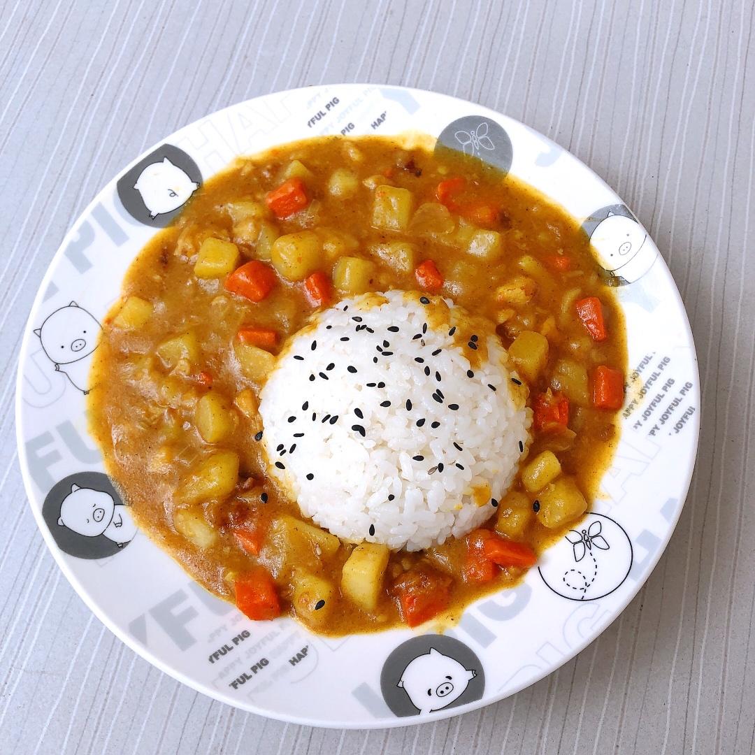 🍛简单好吃的咖喱鸡肉饭