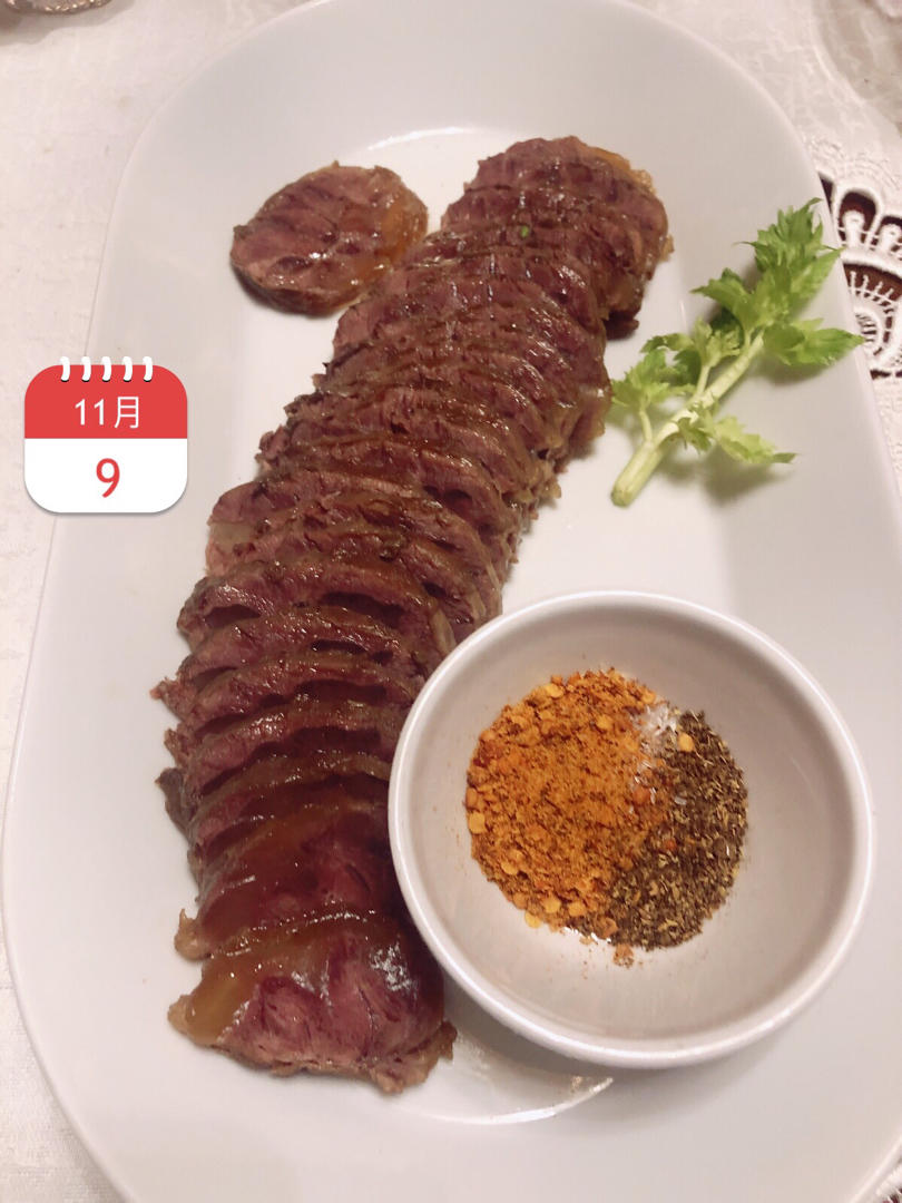 卤牛肉