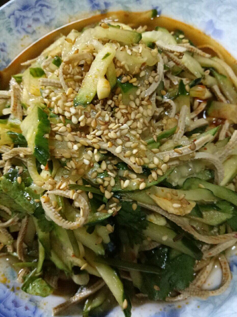 黄瓜干豆腐丝
