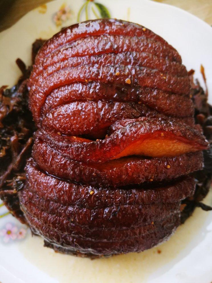 下厨房用户qhra做的梅菜扣肉