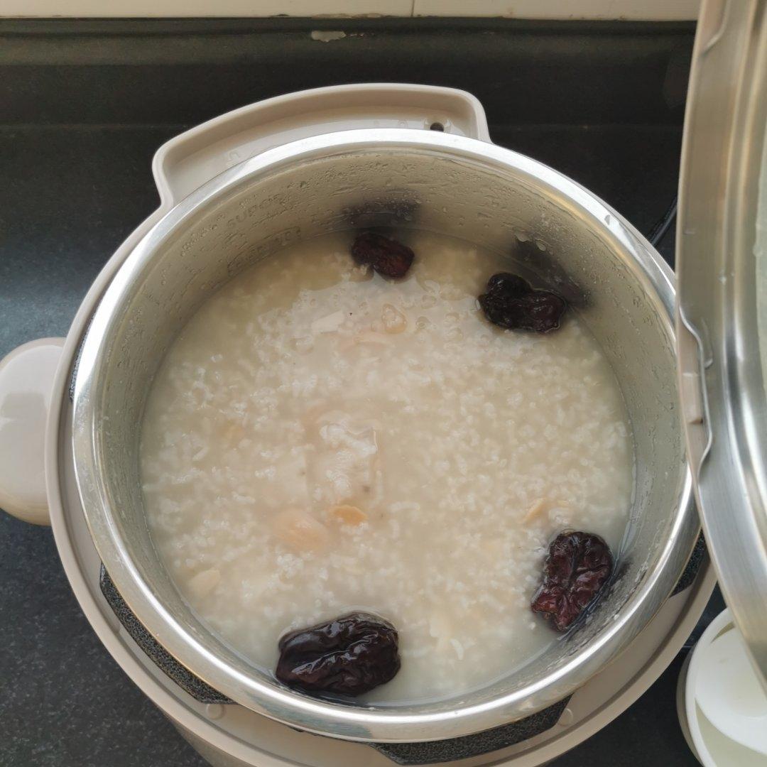 山药百合红枣白米粥