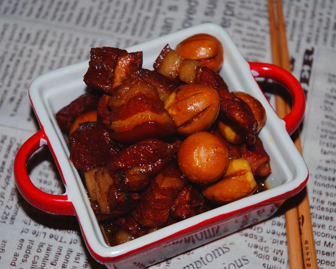 鹌鹑蛋红烧肉的做法
