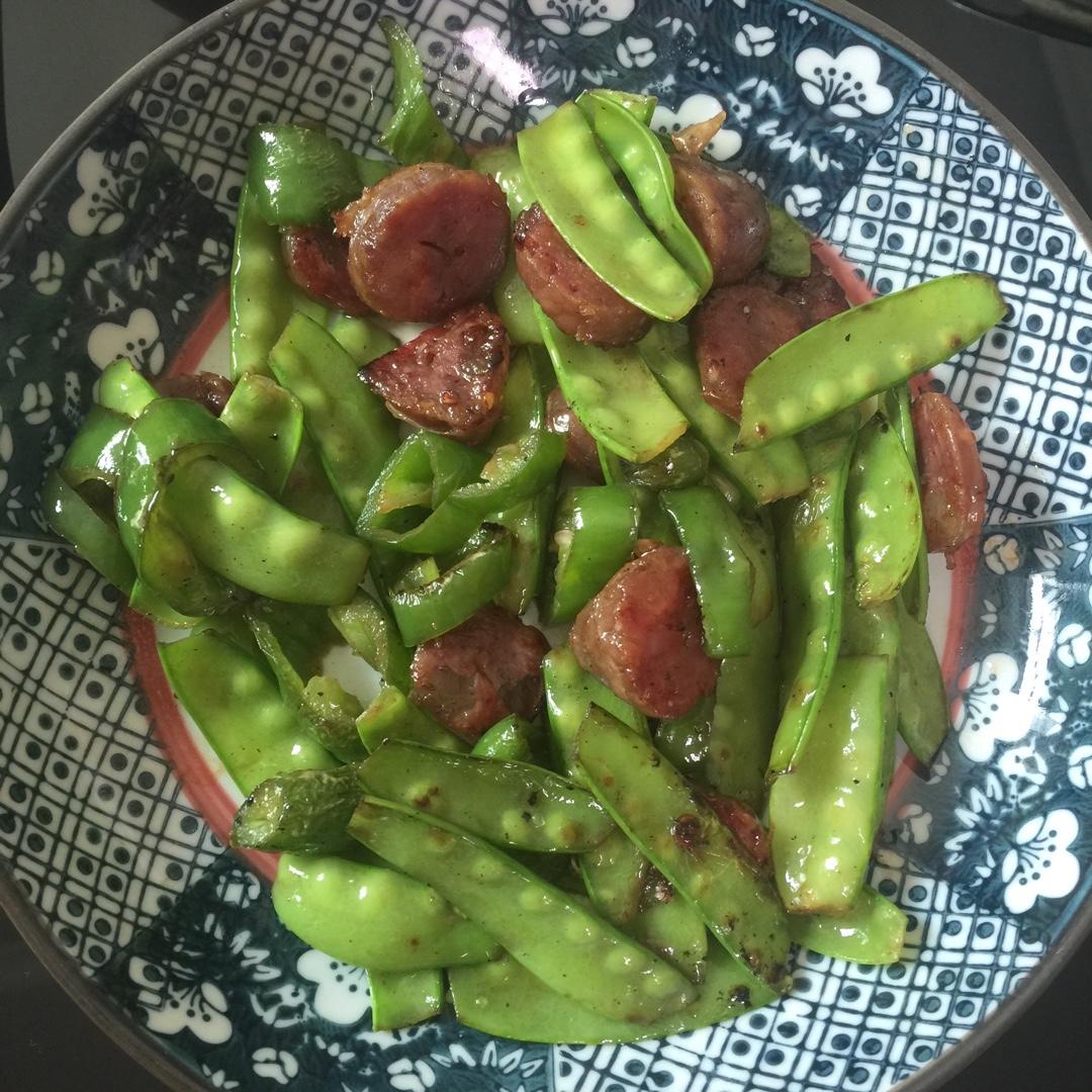 荷兰豆炒腊肠