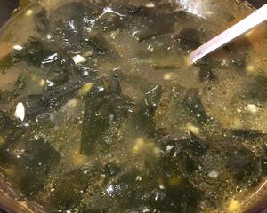 简单好喝的韩式海带汤的做法 步骤6