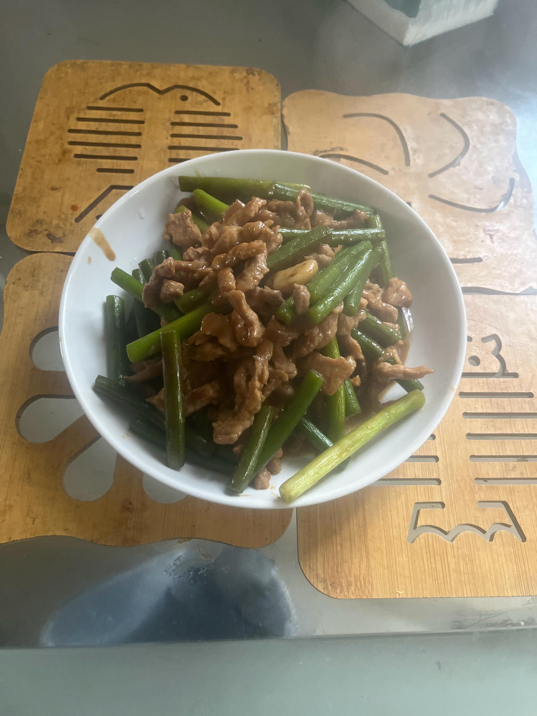 快手家常菜 蒜苔（蒜苗）炒肉