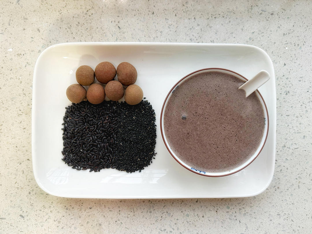 气血up🌸桂圆芝麻糊🌸元气低糖版的做法