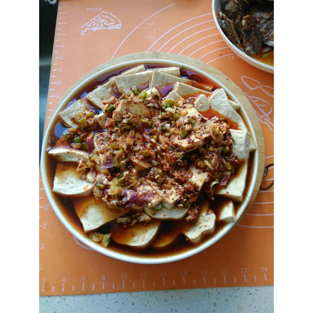 十分钟后开吃的农家豆腐