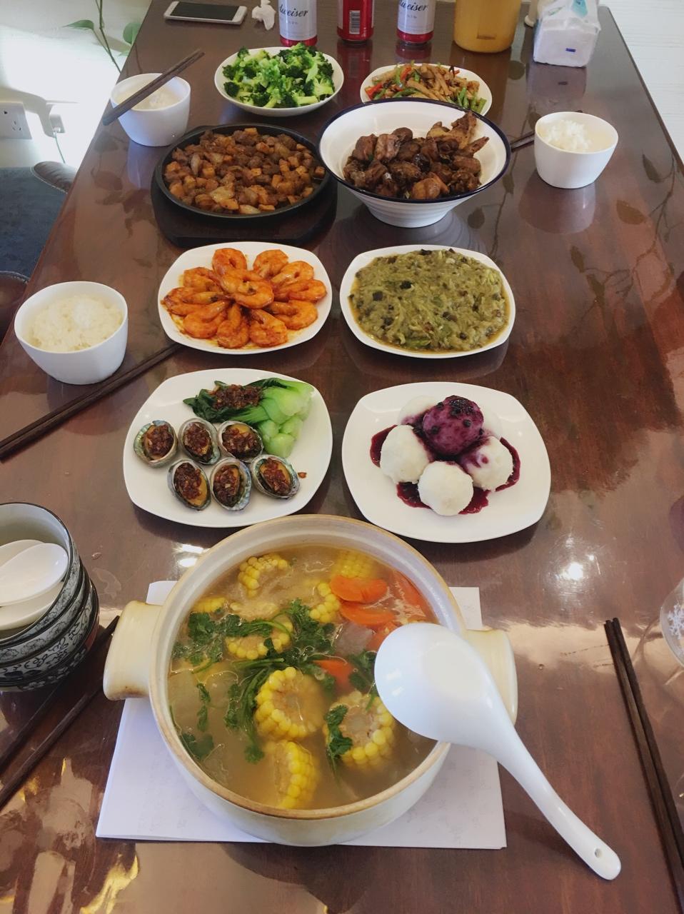 花做的晚餐2018年2月18日 最好的陪伴就是给爸爸妈妈做顿可口的饭菜
