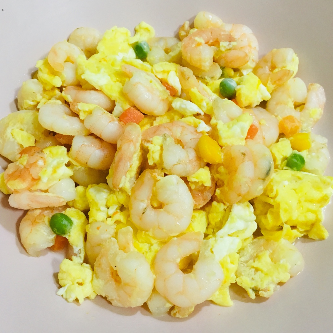 嫩滑鲜美的虾仁炒鸡蛋—简单、快手