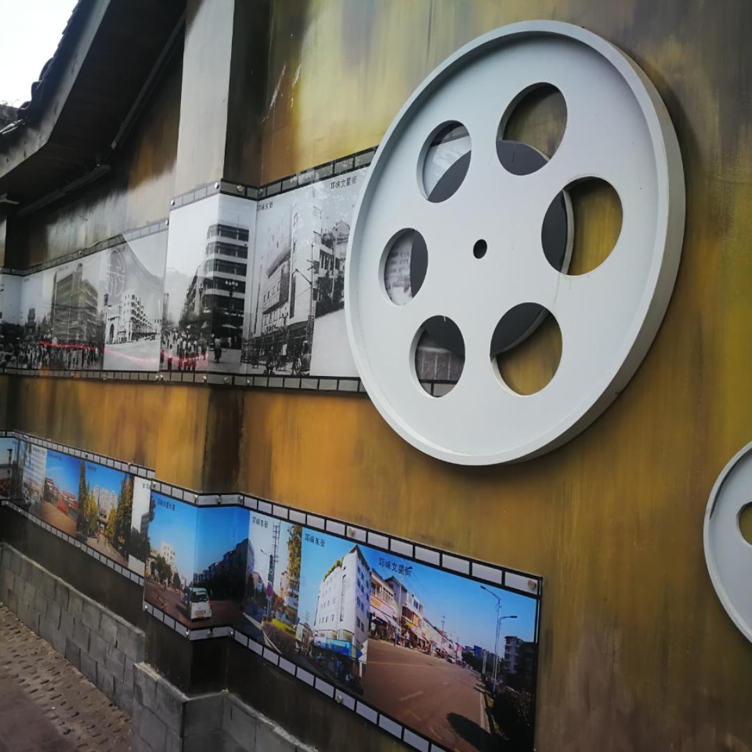 搞怪兜兜
