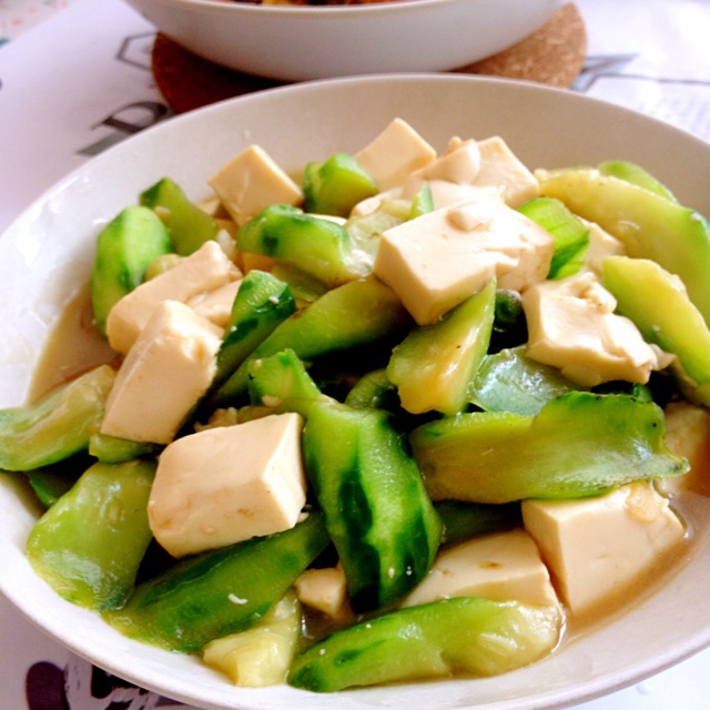 kiki糖做的丝瓜焖豆腐