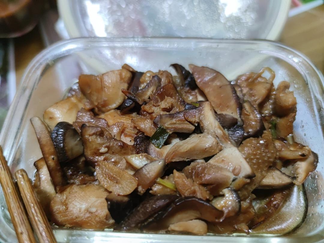 我一直一直做的一道菜，怎么做都好吃 | 香菇蒸鸡