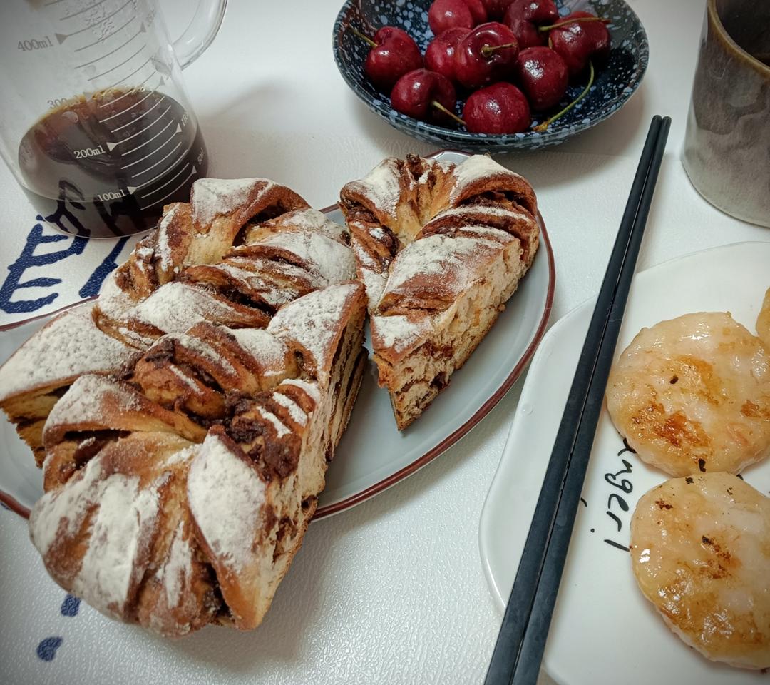 一次发酵就非常好吃的肉桂红糖苹果馅雪花面包