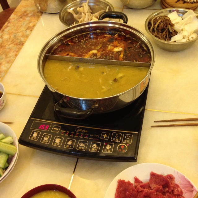 鸳鸯火锅