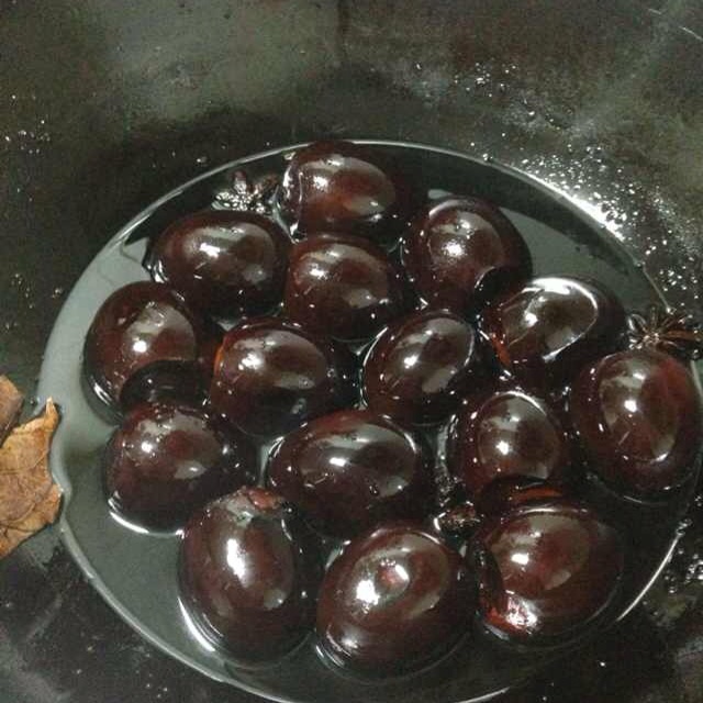 乡巴佬卤鸡蛋