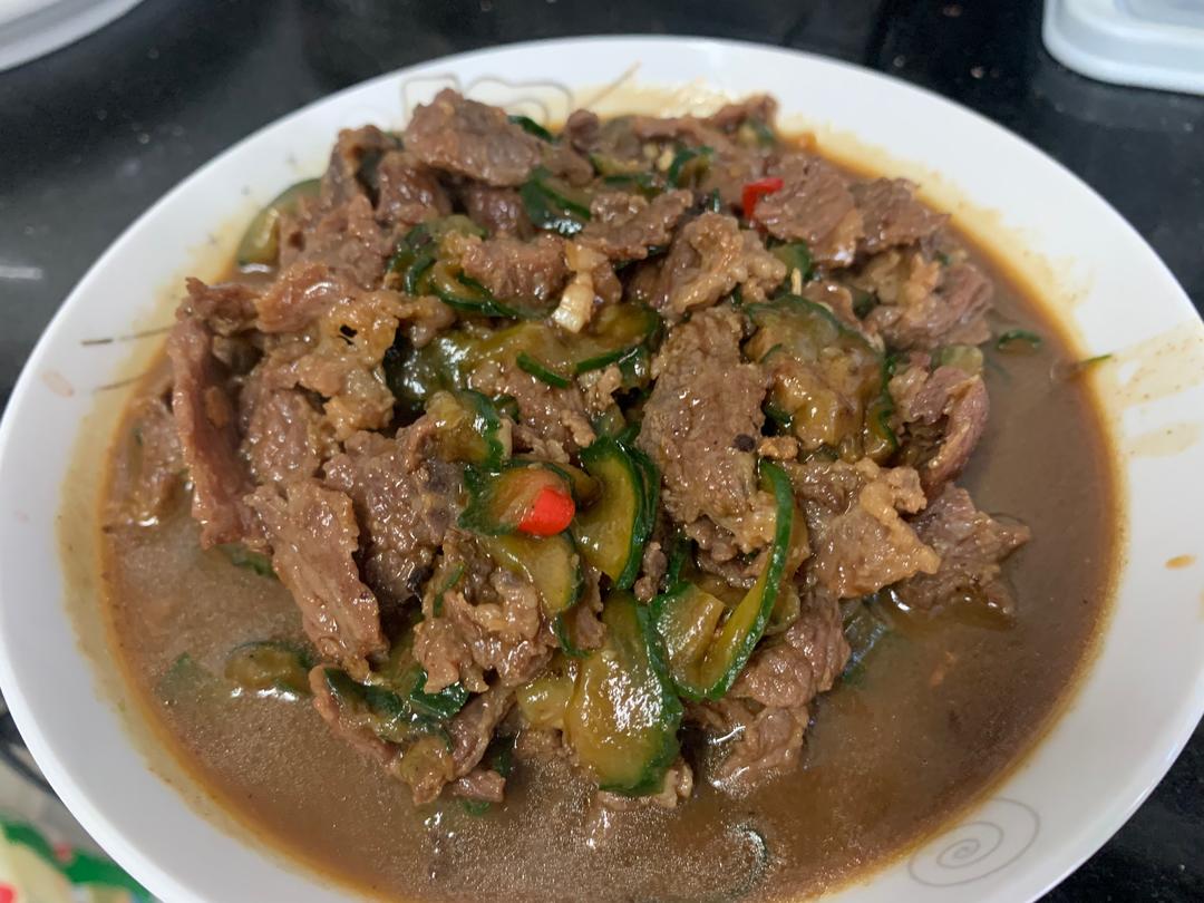 黄瓜炒牛肉