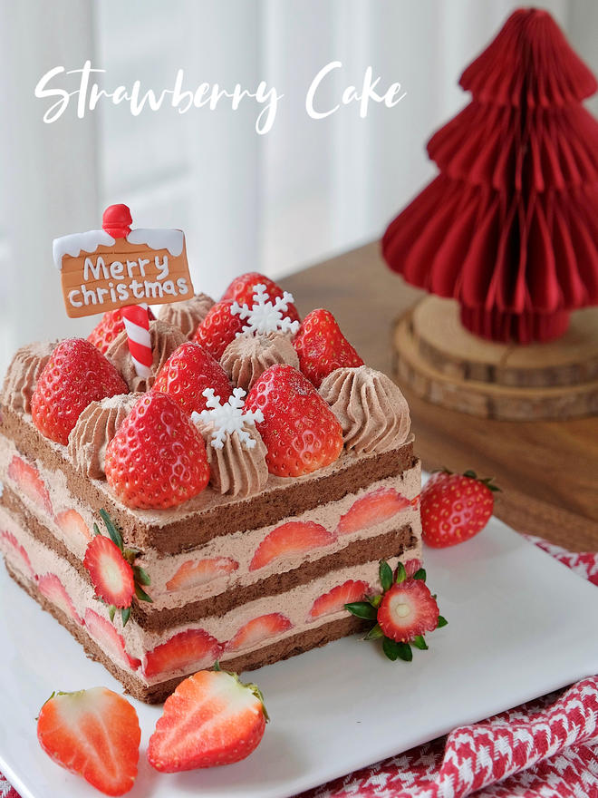 圣诞季🎄巧克力草莓蛋糕🍰很难不心动呀❤️的做法