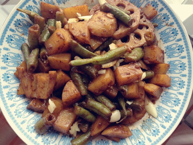 土豆炖豆角