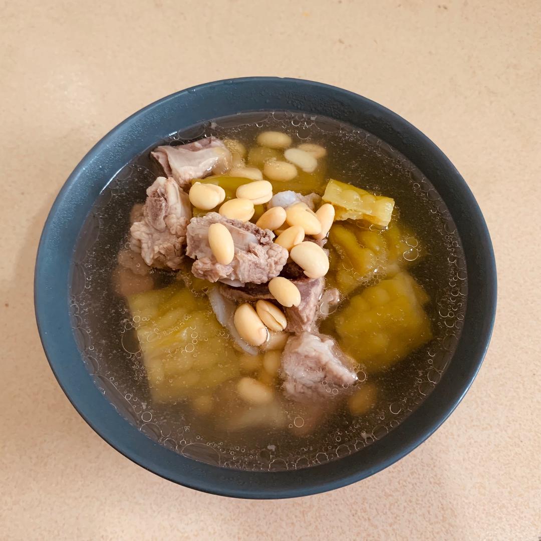 苦瓜排骨汤