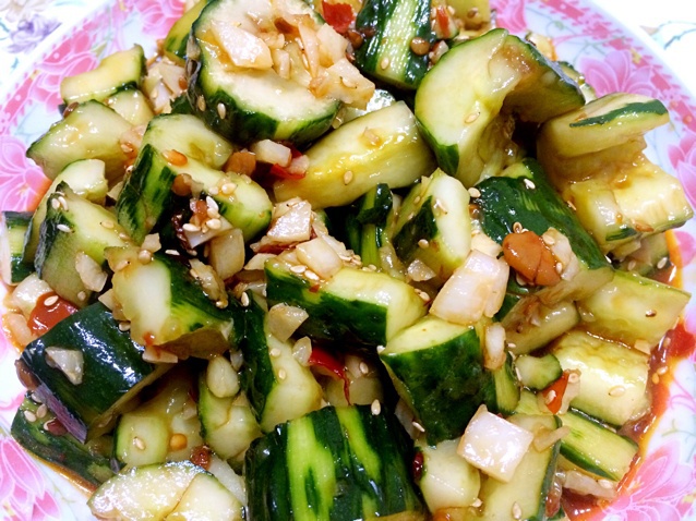 凉拌黄瓜