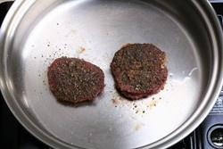 黑胡椒烤牛肉的做法 步骤7