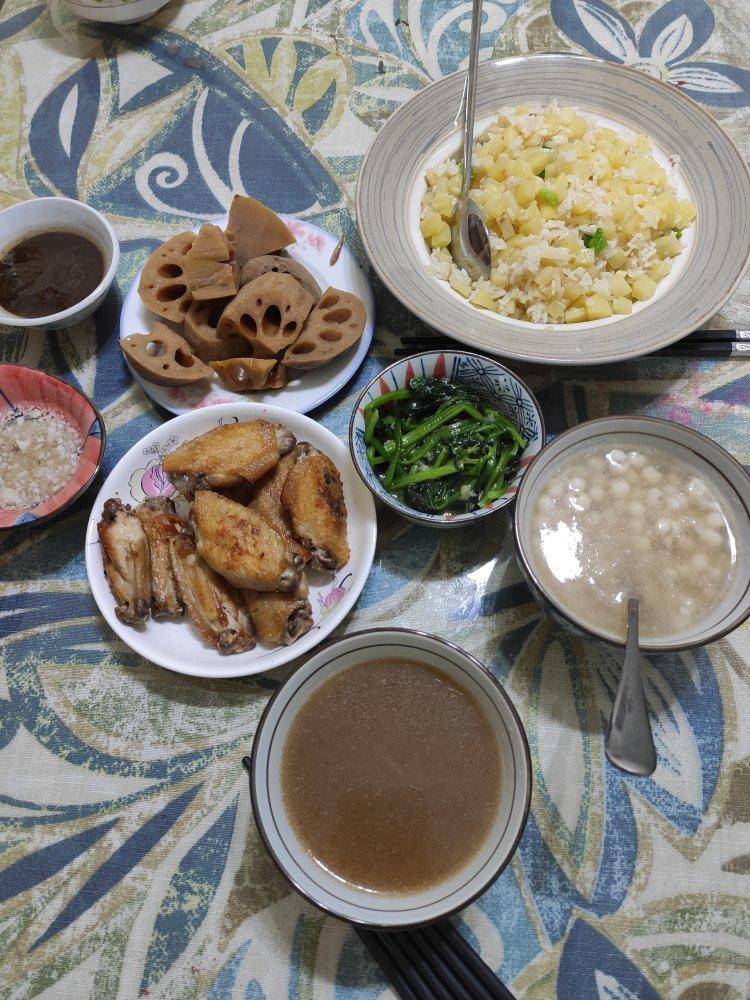 我们家的晚饭和一些隆重的早饭和午饭