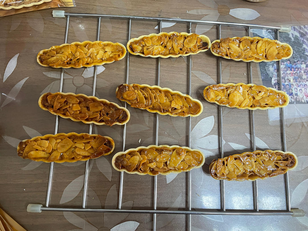 视频🚢一次搞定3种口味｜焦糖坚果糯米船｜不测温，不冷冻｜低糖｜简单｜0难度