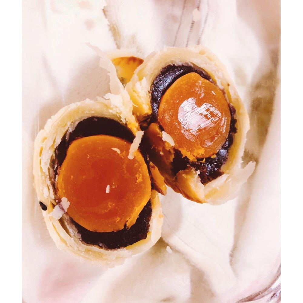 蛋黄酥