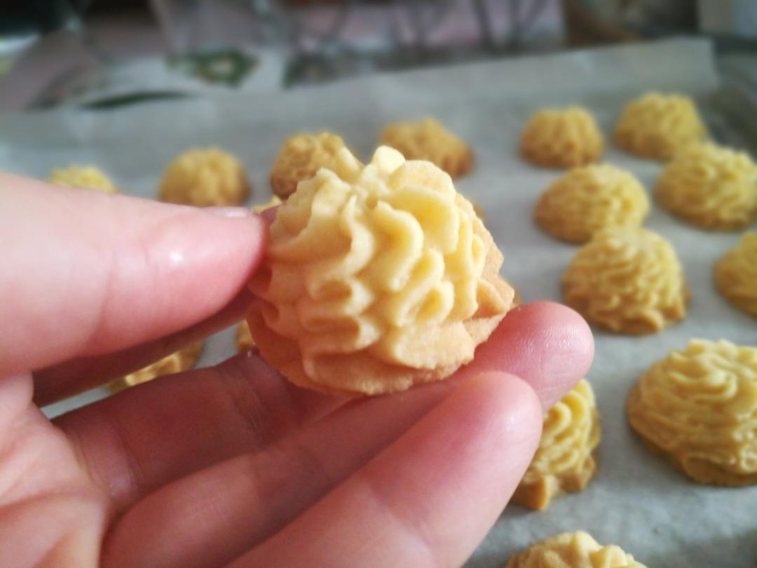 被业界猜了很久的网红牛油小花曲奇配方，酥的掉渣