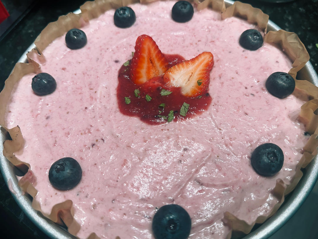 【视频】草莓慕斯蛋糕（6寸）