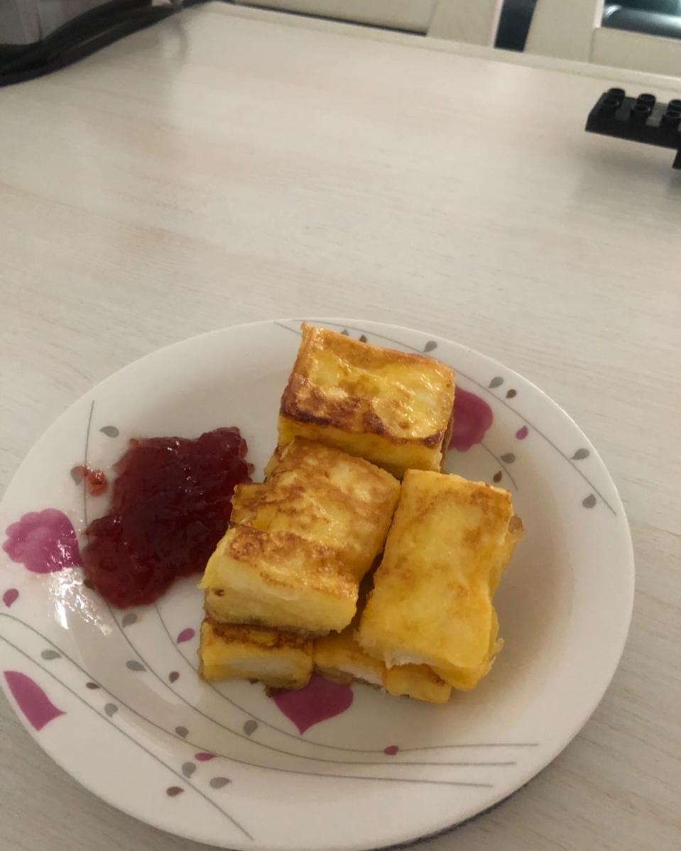 一口西多士