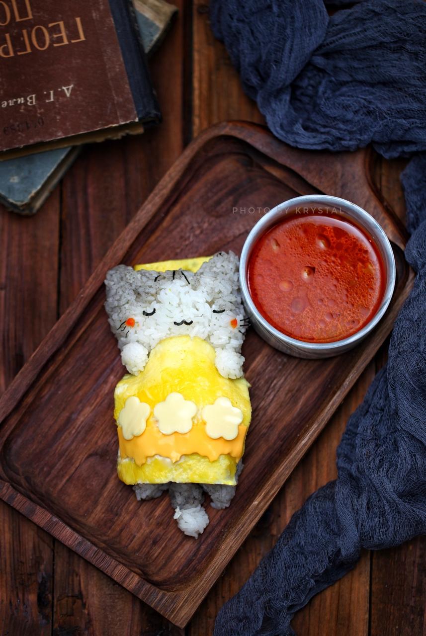 婷婷elf做的午睡的轻松熊蛋包饭