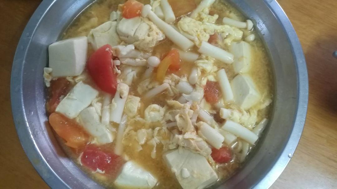 低脂低卡，简单又营养的番茄豆腐汤，巨好吃