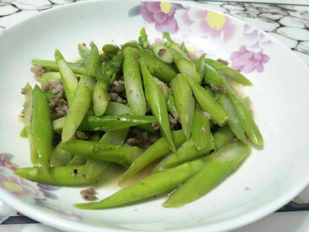 芦笋炒肉